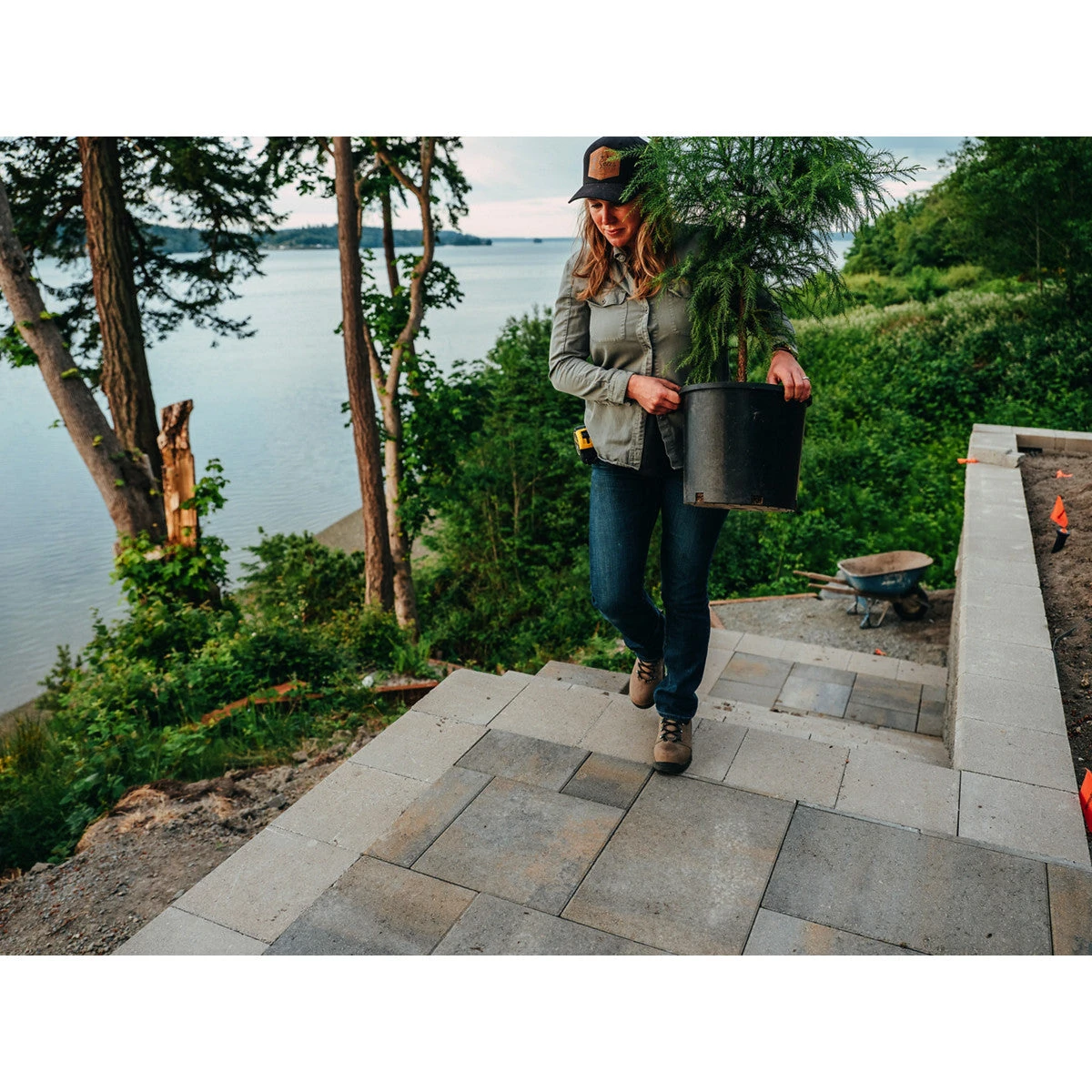 Danner Women's Vicious 4" WP Comp Toe Work Boot - Brown - 13853 8 Danner Women's Vicious 4" WP Comp Toe Work Boot - Brown - 13853 - Image 8